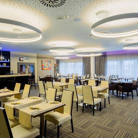 Hotel Tenis 즈볼렌 외부 사진