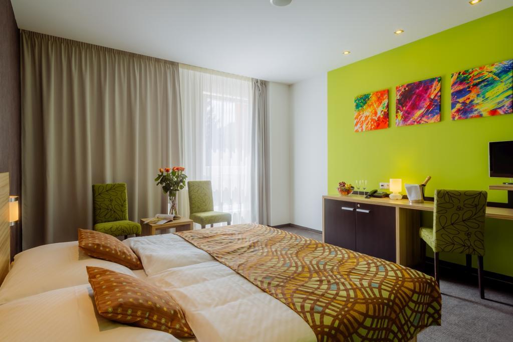 Hotel Tenis 즈볼렌 외부 사진