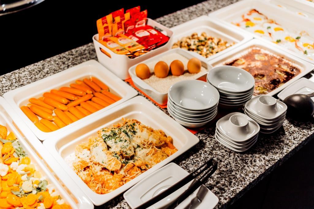 Hotel Tenis 즈볼렌 외부 사진